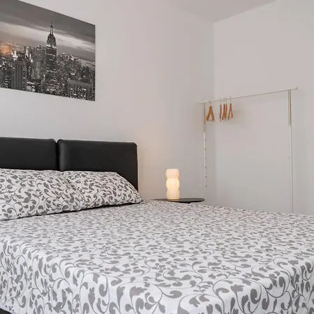 Apartment Castrelos Park / Parking Vigo